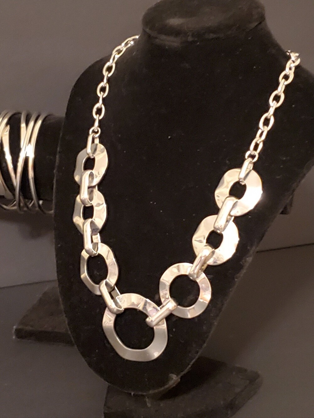 NEW MODERN GEOMETRIC STATEMENT NECKLACE & 5 BRACELET SET